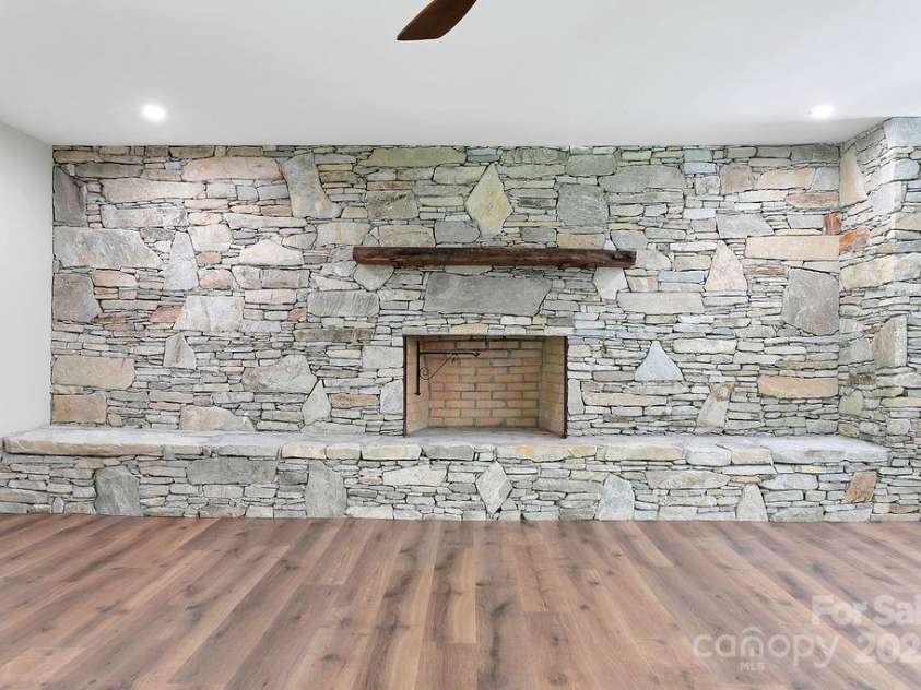 7321 Greenville Highway, Brevard, NC 28712.  MLS# CAR4302860, YatesRealty ID 3738. Beautiful Stonework
