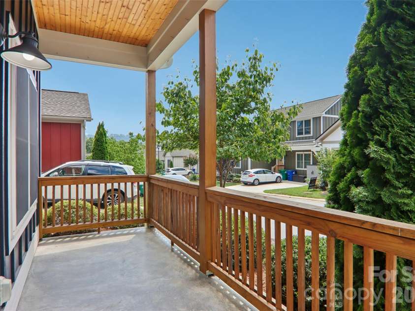76 Wheeler Road, Weaverville, NC 28787.  MLS# CAR4401304, YatesRealty ID 37380. 