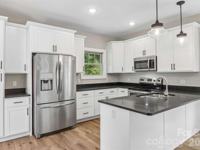 76 Wheeler Road, Weaverville, NC 28787.  MLS# CAR4401304, YatesRealty ID 37380. 
