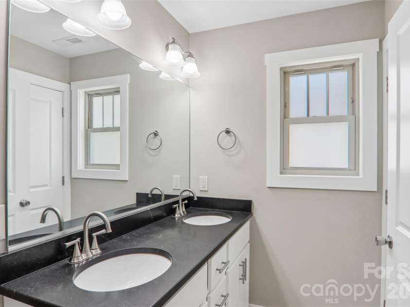 76 Wheeler Road, Weaverville, NC 28787.  MLS# CAR4401304, YatesRealty ID 37380. 