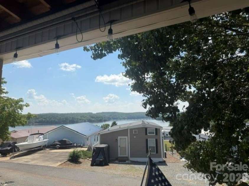 145 Grand View Drive, New London, NC 28127.  MLS# CAR4363003, YatesRealty ID 37382. 