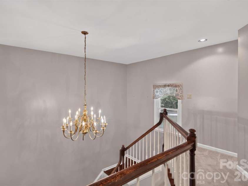 5706 Maylandia Road, Charlotte, NC 28269.  MLS# CAR4385551, YatesRealty ID 37388. 