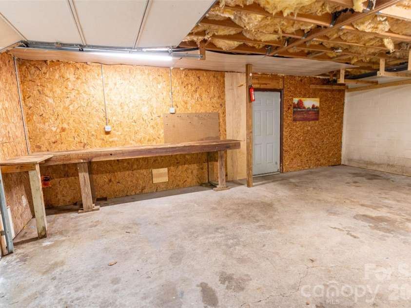 4105 Pickens Highway, Rosman, NC 28772.  MLS# CAR4386563, YatesRealty ID 37389. An oversized single car garage that can also be a wonderful workshop! Or both at the same time!