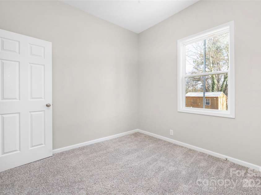 528 6th Street, Chester, SC 29706.  MLS# CAR4283348, YatesRealty ID 3739. 