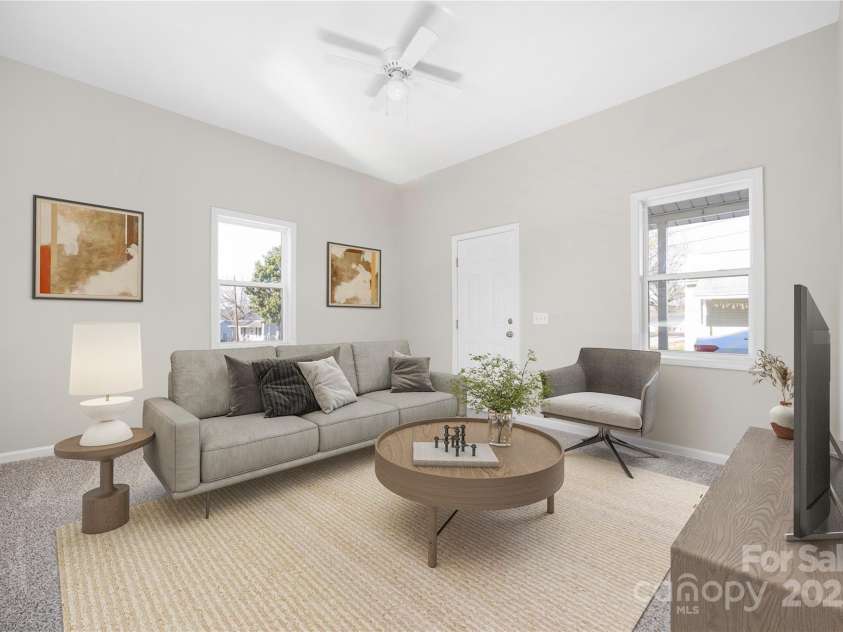 528 6th Street, Chester, SC 29706.  MLS# CAR4283348, YatesRealty ID 3739. 