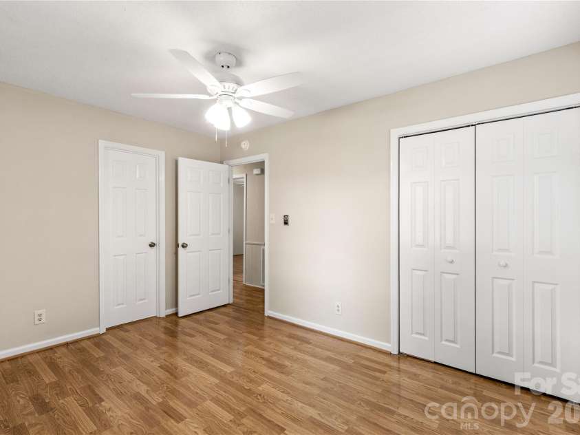 2596 Kirkover Drive, Lancaster, SC 29720.  MLS# CAR4404227, YatesRealty ID 37390. 