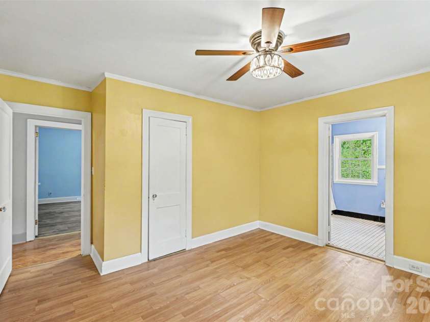 103 Belvedere Avenue, Gastonia, NC 28054.  MLS# CAR4387319, YatesRealty ID 37391. 