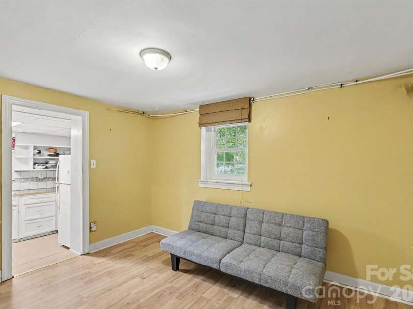 103 Belvedere Avenue, Gastonia, NC 28054.  MLS# CAR4387319, YatesRealty ID 37391. 