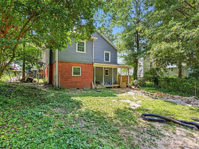 103 Belvedere Avenue, Gastonia, NC 28054.  MLS# CAR4387319, YatesRealty ID 37391. 