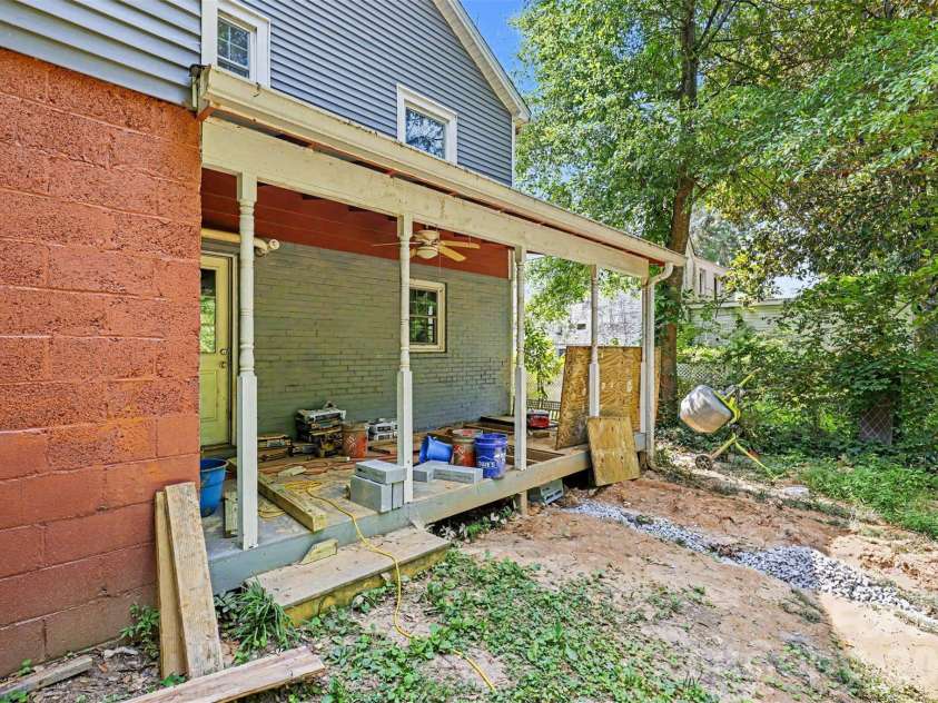 103 Belvedere Avenue, Gastonia, NC 28054.  MLS# CAR4387319, YatesRealty ID 37391. 