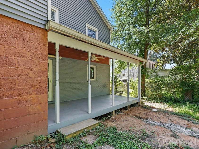 103 Belvedere Avenue, Gastonia, NC 28054.  MLS# CAR4387319, YatesRealty ID 37391. 