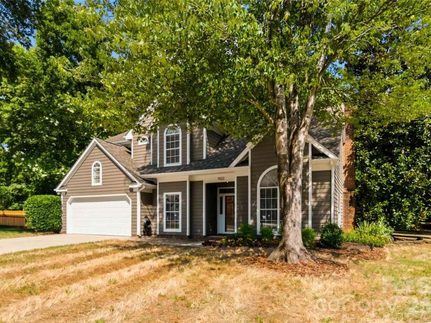 9122 Fairbridge Road, Charlotte, NC 28277.  MLS# CAR4401729, YatesRealty ID 37392. 