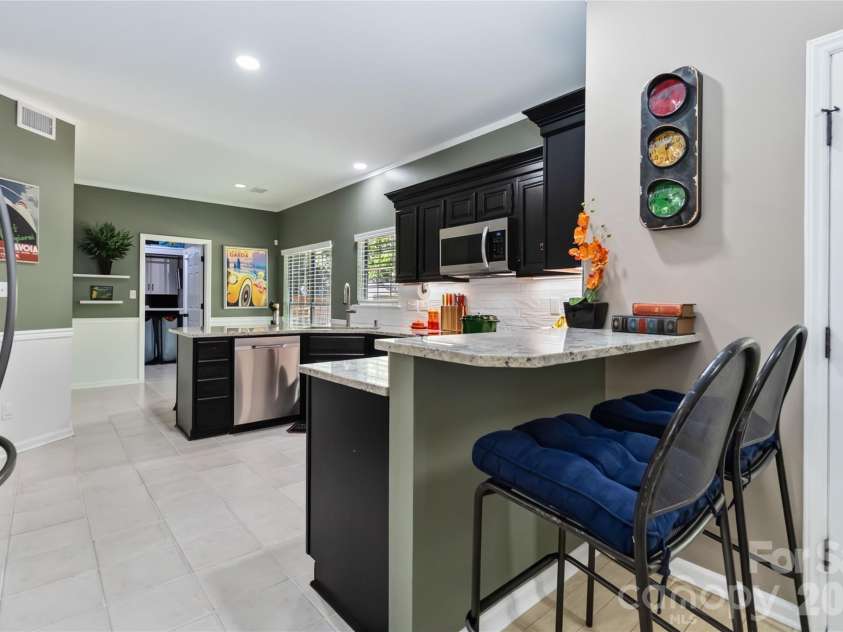 9122 Fairbridge Road, Charlotte, NC 28277.  MLS# CAR4401729, YatesRealty ID 37392. 