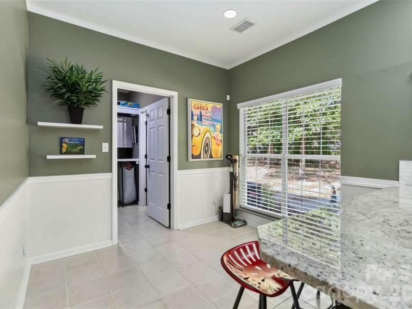 9122 Fairbridge Road, Charlotte, NC 28277.  MLS# CAR4401729, YatesRealty ID 37392. 