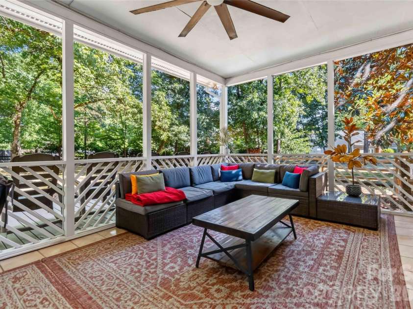 9122 Fairbridge Road, Charlotte, NC 28277.  MLS# CAR4401729, YatesRealty ID 37392. 
