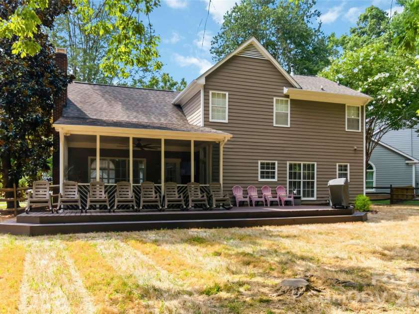 9122 Fairbridge Road, Charlotte, NC 28277.  MLS# CAR4401729, YatesRealty ID 37392. 