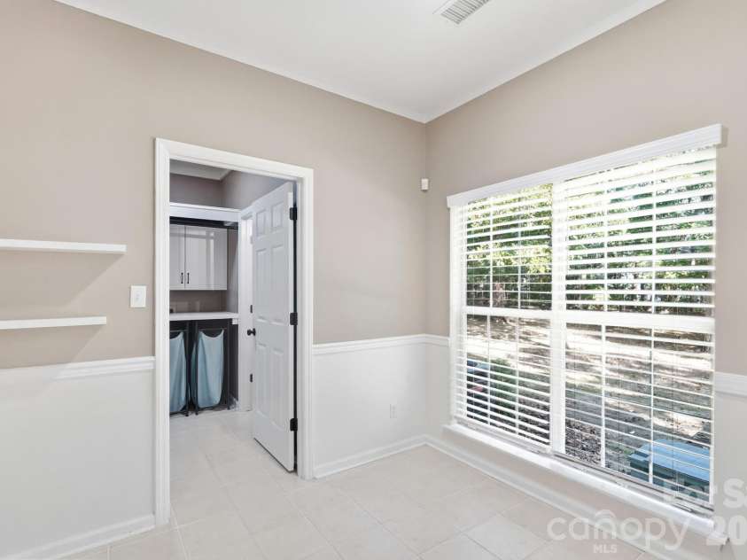 9122 Fairbridge Road, Charlotte, NC 28277.  MLS# CAR4430344, YatesRealty ID 37392. 
