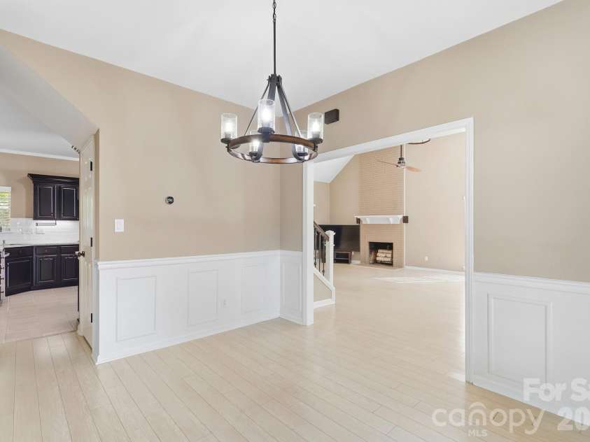 9122 Fairbridge Road, Charlotte, NC 28277.  MLS# CAR4430344, YatesRealty ID 37392. 
