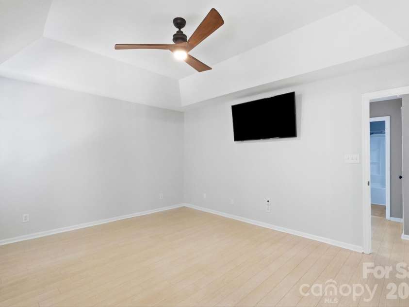 9122 Fairbridge Road, Charlotte, NC 28277.  MLS# CAR4430344, YatesRealty ID 37392. 