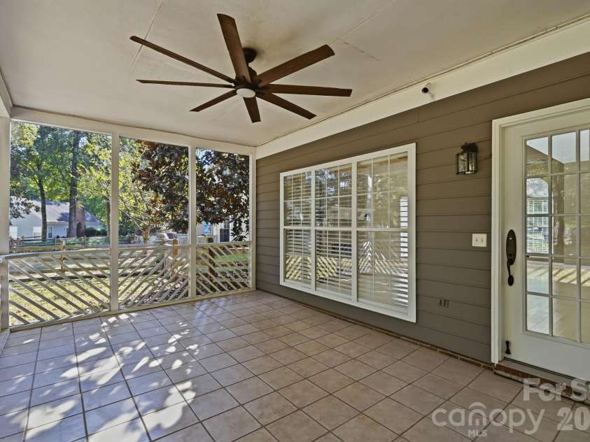 9122 Fairbridge Road, Charlotte, NC 28277.  MLS# CAR4430344, YatesRealty ID 37392. 