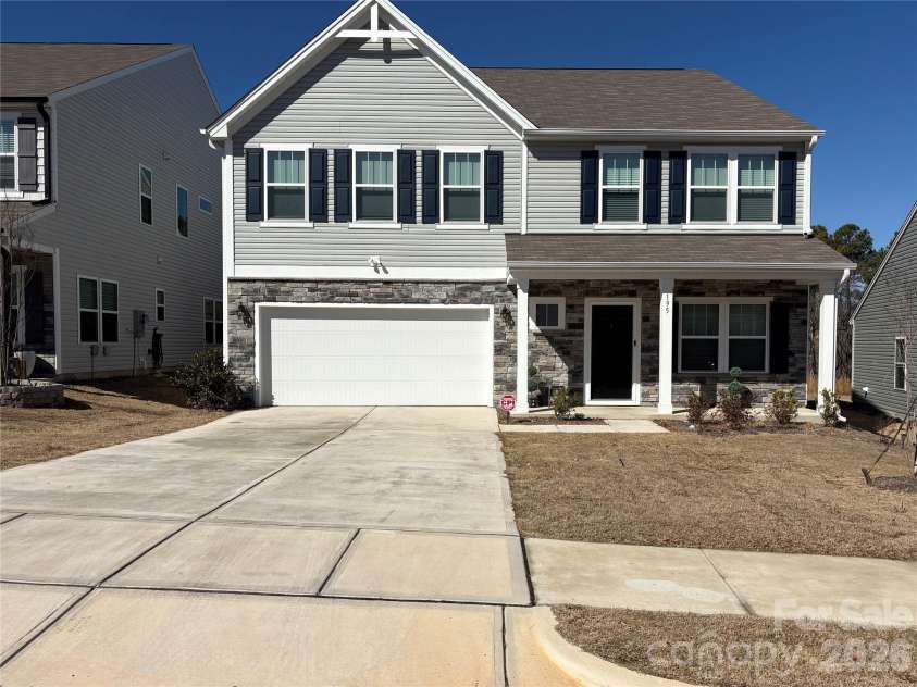 195 Batten Ridge Drive, Statesville, NC 28677.  MLS# CAR4350454, YatesRealty ID 37393. 