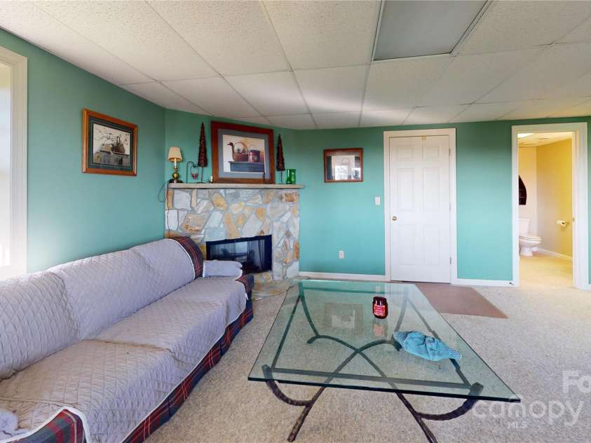 11 Wildflower Lane, Newland, NC 28657.  MLS# CAR4313301, YatesRealty ID 374. 