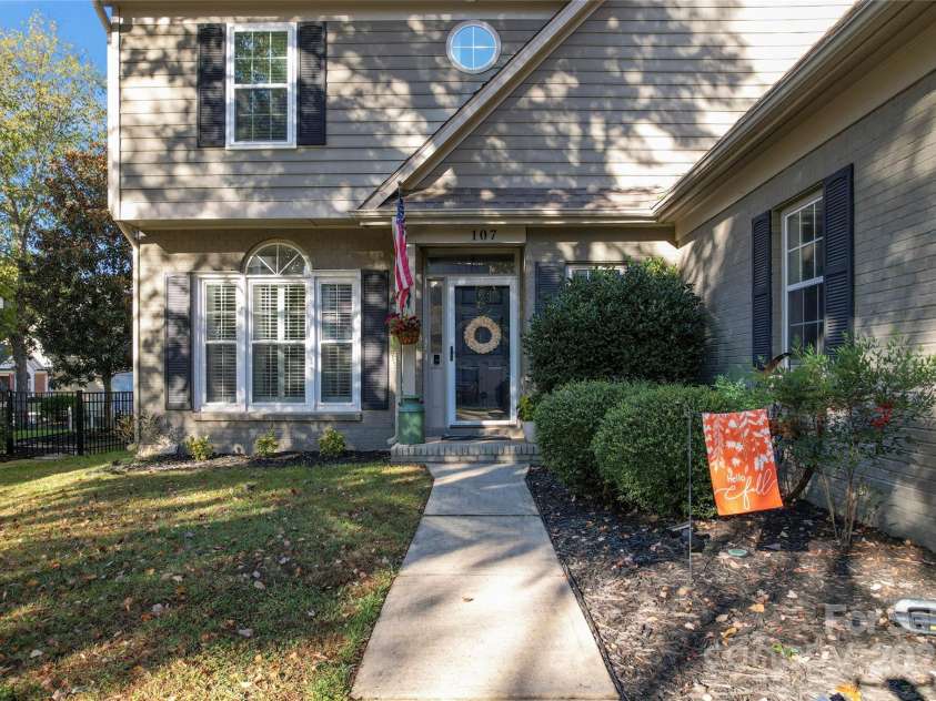 107 Claremont Way, Mooresville, NC 28117.  MLS# CAR4318678, YatesRealty ID 3740. 