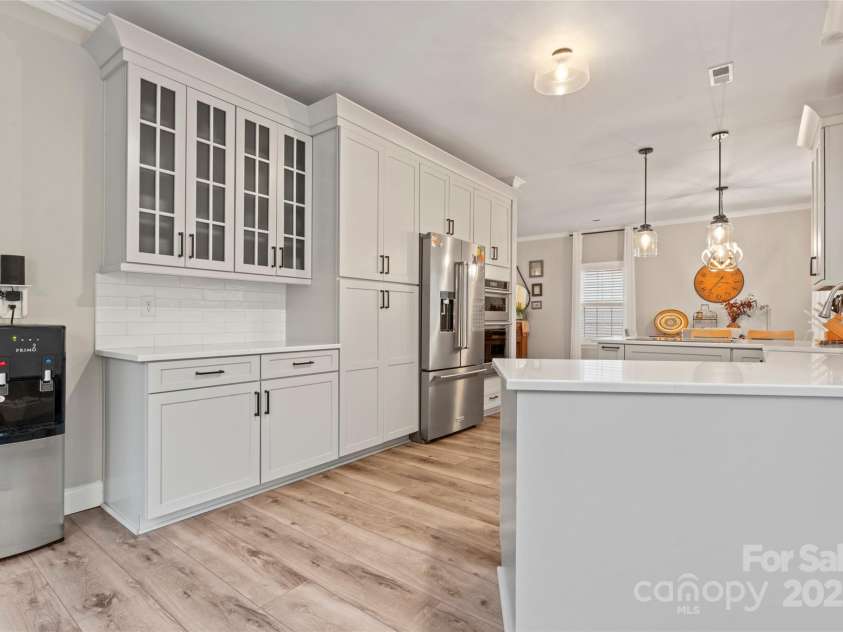 107 Claremont Way, Mooresville, NC 28117.  MLS# CAR4318678, YatesRealty ID 3740. 