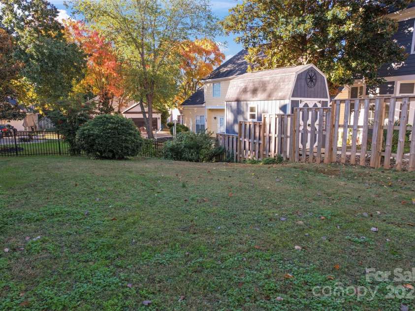 107 Claremont Way, Mooresville, NC 28117.  MLS# CAR4318678, YatesRealty ID 3740. 