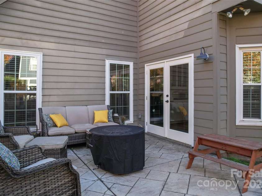 107 Claremont Way, Mooresville, NC 28117.  MLS# CAR4318678, YatesRealty ID 3740. 