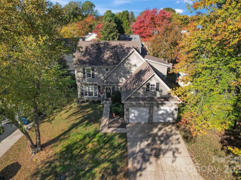 107 Claremont Way, Mooresville, NC 28117.  MLS# CAR4318678, YatesRealty ID 3740. 