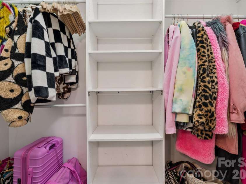 632 Marigold Drive, Kannapolis, NC 28083.  MLS# CAR4400614, YatesRealty ID 37400. Walk In Closet