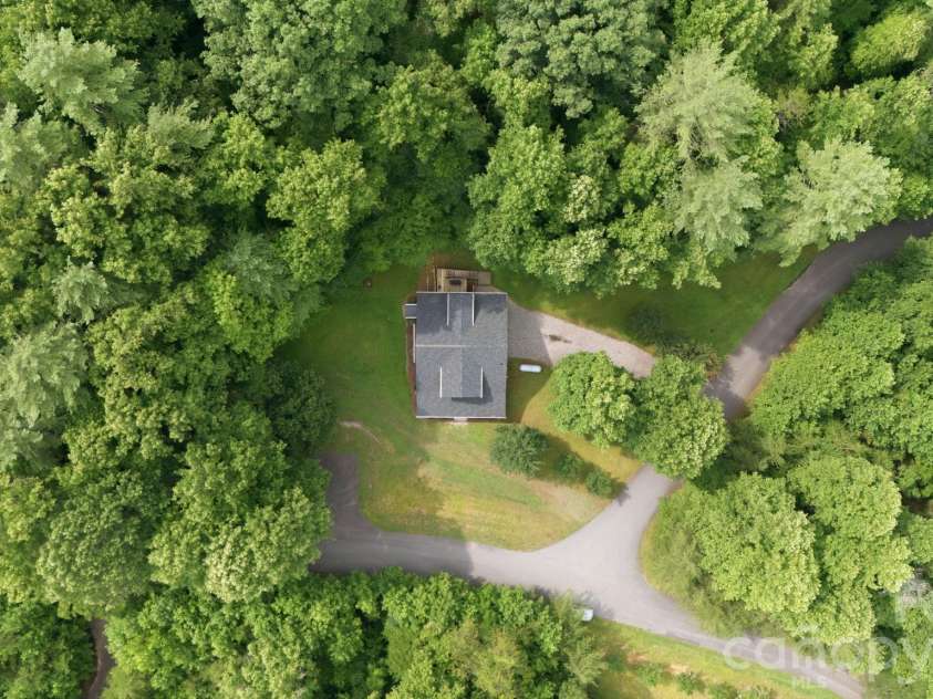 234 Williams Farm Road, Wilkesboro, NC 28697.  MLS# CAR4402074, YatesRealty ID 37404. 