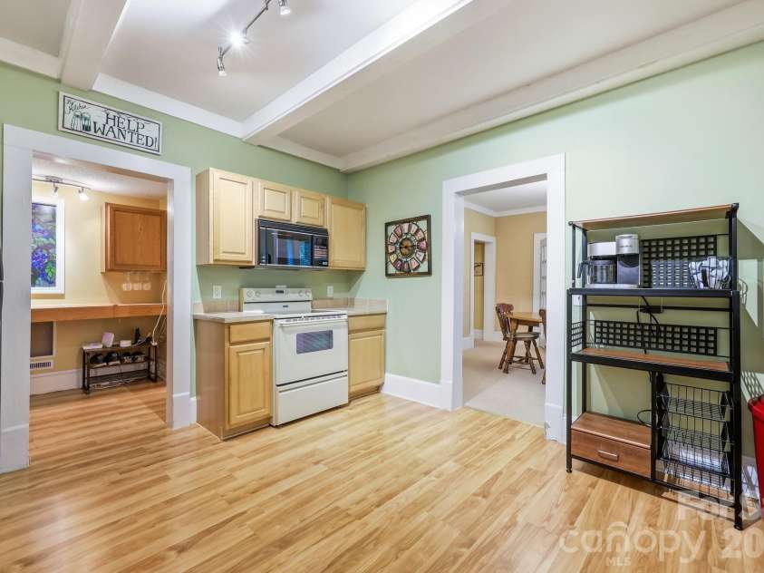 234 Williams Farm Road, Wilkesboro, NC 28697.  MLS# CAR4402074, YatesRealty ID 37404. 