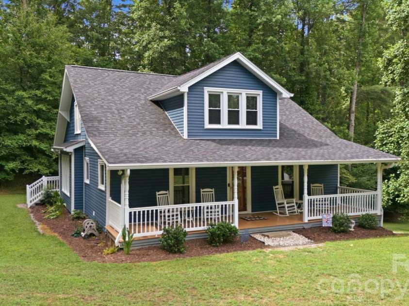 234 Williams Farm Road, Wilkesboro, NC 28697.  MLS# CAR4402074, YatesRealty ID 37404. 
