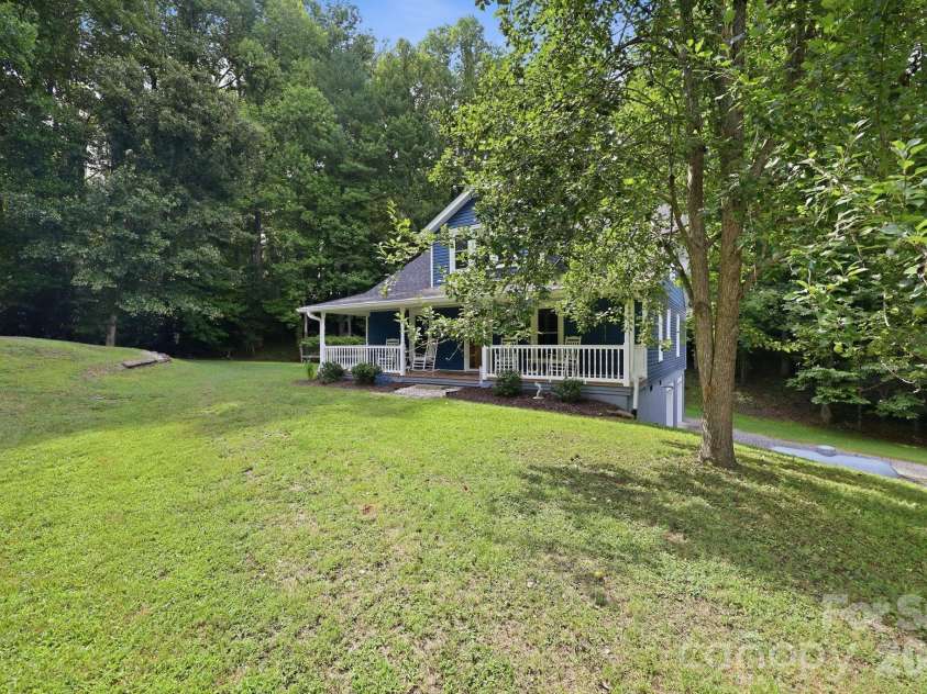 234 Williams Farm Road, Wilkesboro, NC 28697.  MLS# CAR4402074, YatesRealty ID 37404. 