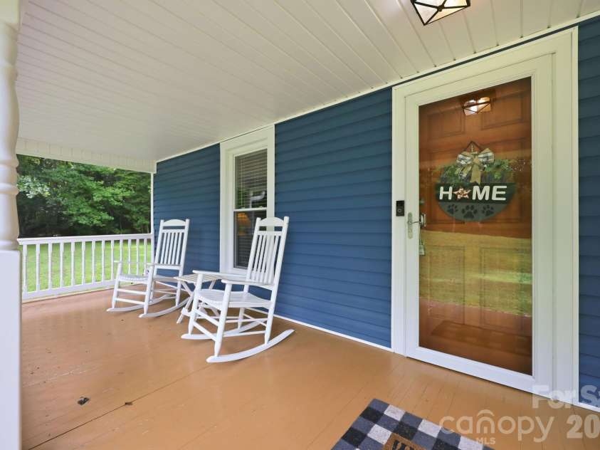 234 Williams Farm Road, Wilkesboro, NC 28697.  MLS# CAR4402074, YatesRealty ID 37404. 