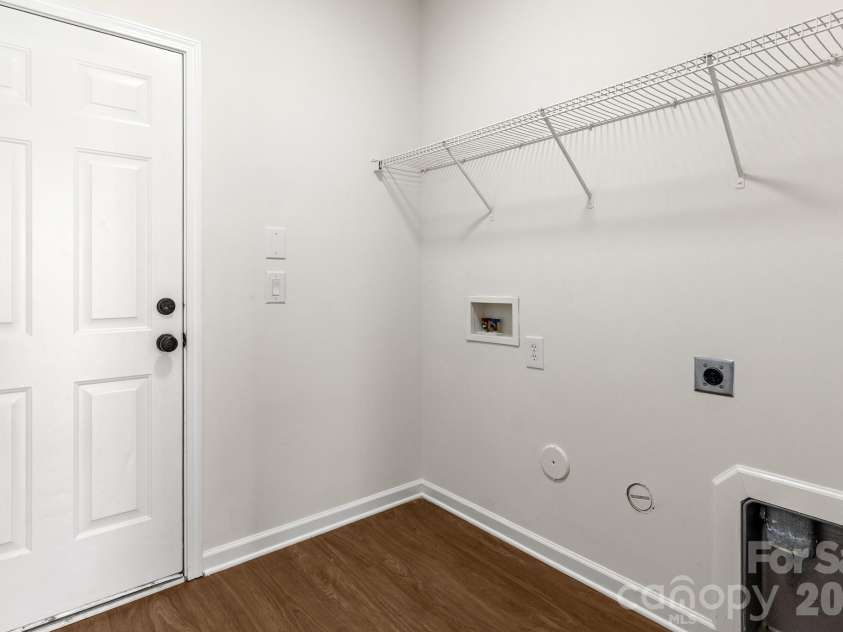 745 Lumber Lane, Charlotte, NC 28214.  MLS# CAR4400879, YatesRealty ID 37405. 