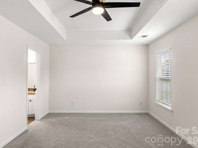 745 Lumber Lane, Charlotte, NC 28214.  MLS# CAR4400879, YatesRealty ID 37405. 