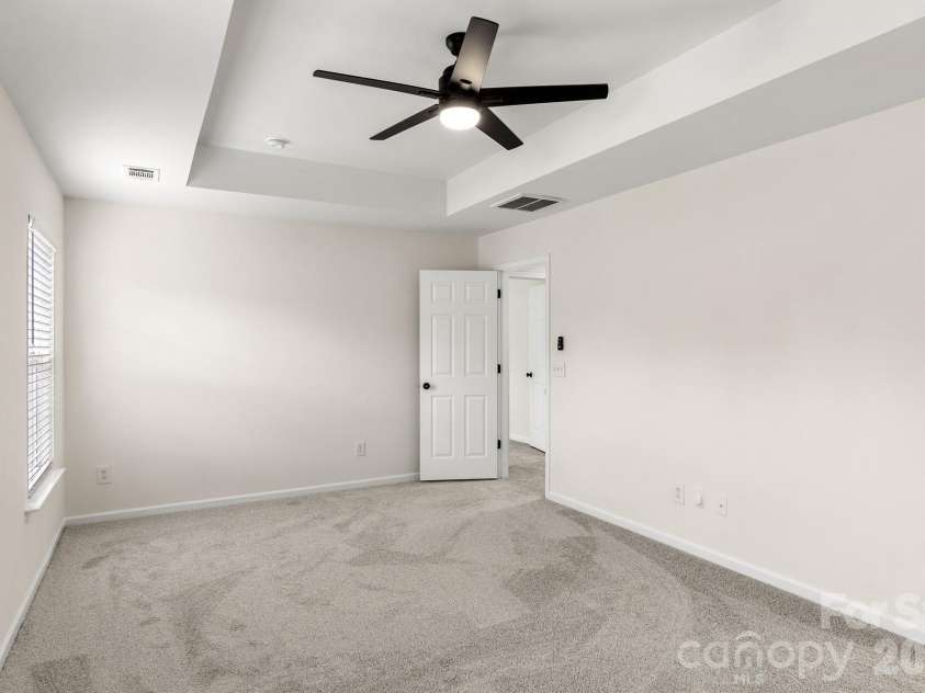 745 Lumber Lane, Charlotte, NC 28214.  MLS# CAR4400879, YatesRealty ID 37405. 