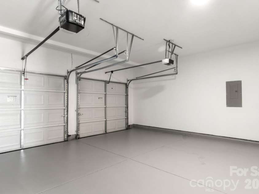 745 Lumber Lane, Charlotte, NC 28214.  MLS# CAR4400879, YatesRealty ID 37405. 
