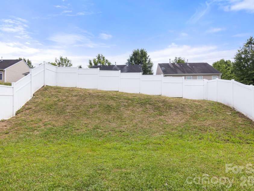 745 Lumber Lane, Charlotte, NC 28214.  MLS# CAR4400879, YatesRealty ID 37405. 