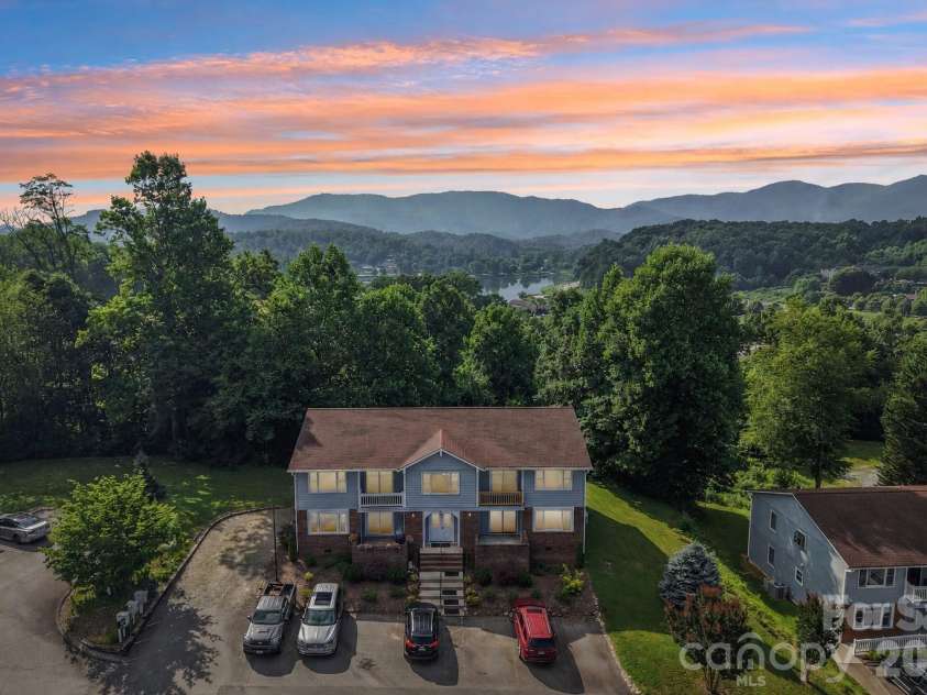70 Nazarene Way, Waynesville, NC 28785.  MLS# CAR4399003, YatesRealty ID 37407. 