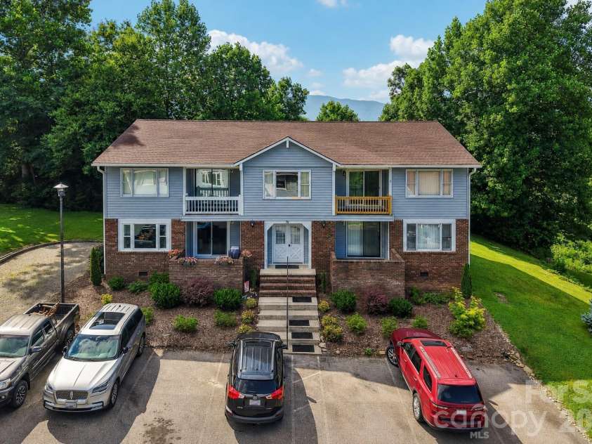 70 Nazarene Way, Waynesville, NC 28785.  MLS# CAR4399003, YatesRealty ID 37407. 