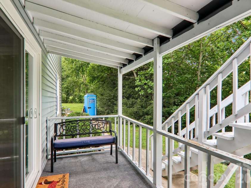70 Nazarene Way, Waynesville, NC 28785.  MLS# CAR4399003, YatesRealty ID 37407. 