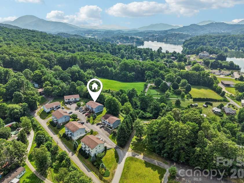 70 Nazarene Way, Waynesville, NC 28785.  MLS# CAR4399003, YatesRealty ID 37407. 