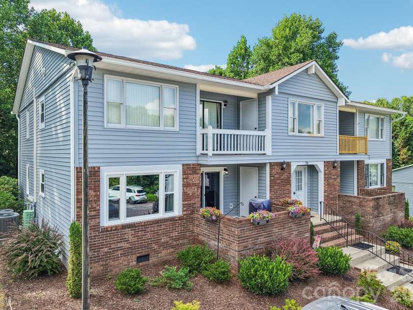 70 Nazarene Way, Waynesville, NC 28785.  MLS# CAR4399003, YatesRealty ID 37407. 