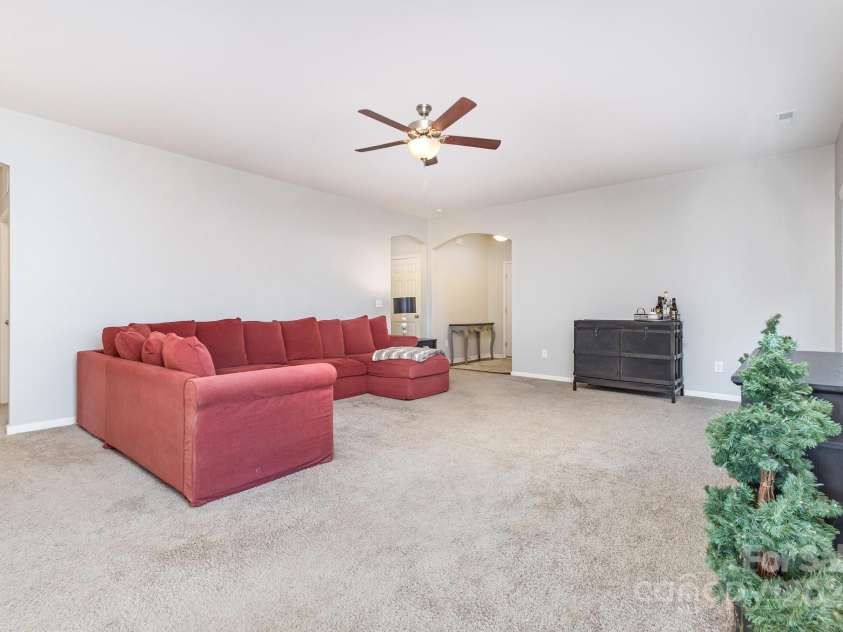 208 Clove Hitch Drive, Statesville, NC 28677.  MLS# CAR4306542, YatesRealty ID 3741. 