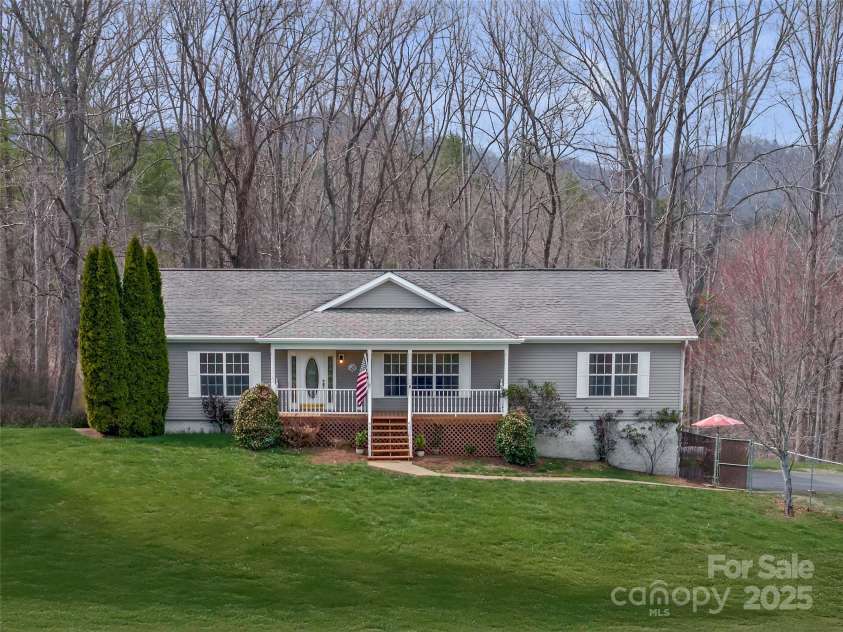 918 Teague Road, Marshall, NC 28753.  MLS# CAR4238994, YatesRealty ID 3741. 