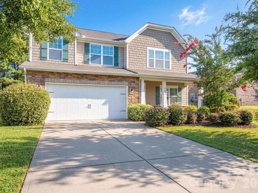3404 Donnington Way, Gastonia, NC 28056.  MLS# CAR4403237, YatesRealty ID 37411. 